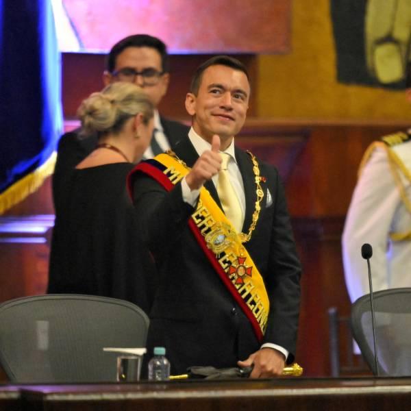 Noboa declara feriado no recuperable el 20 de noviembre featuring Ecuador